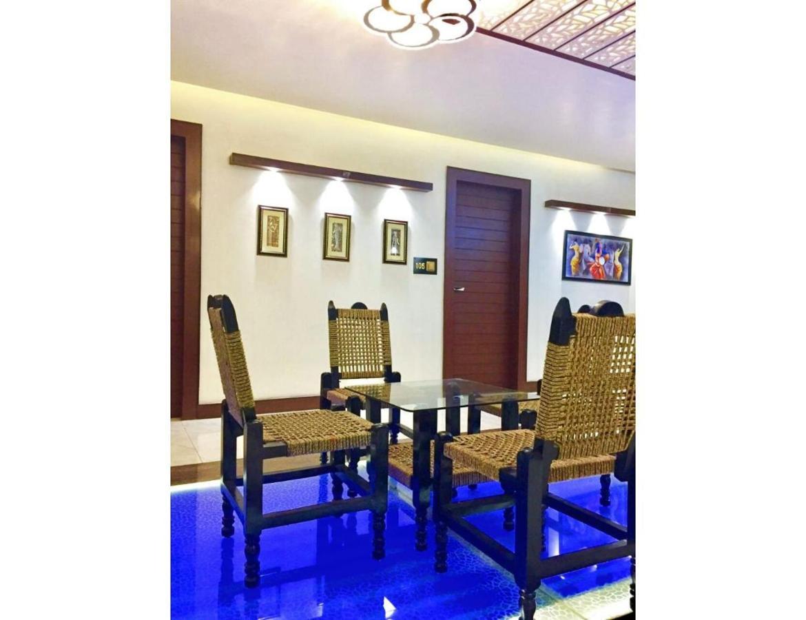 Hotel The Royal, Sehore Екстер'єр фото