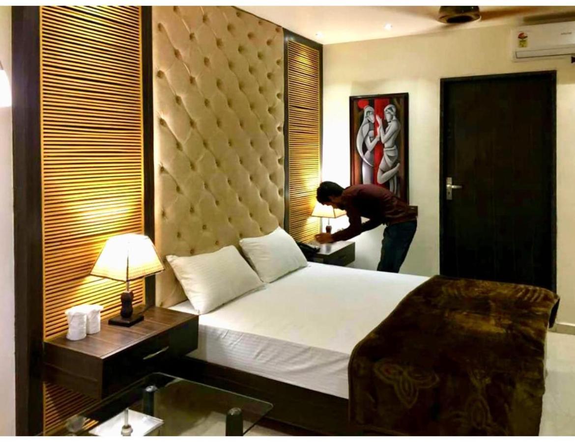 Hotel The Royal, Sehore Екстер'єр фото